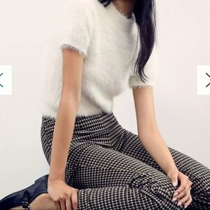 Pilcro Eyelash White Sweater Size Small